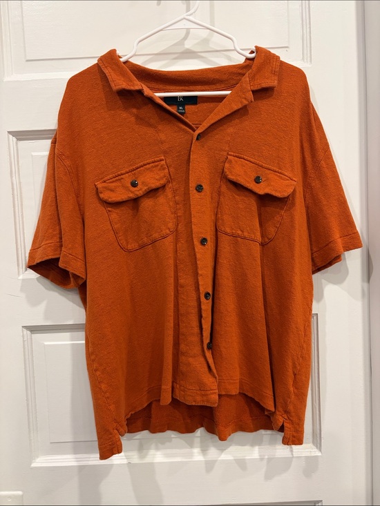 Banana Republic Other - Banana Republic Men's Short-Sleeve Button-Up Shirt in Burnt Orange